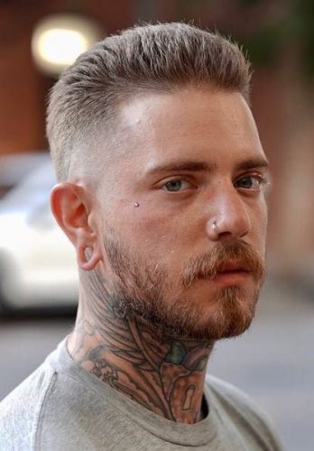 Explore ’s Top 17 Short Hairstyles for Men: From Sleek Fades to Curly Trends