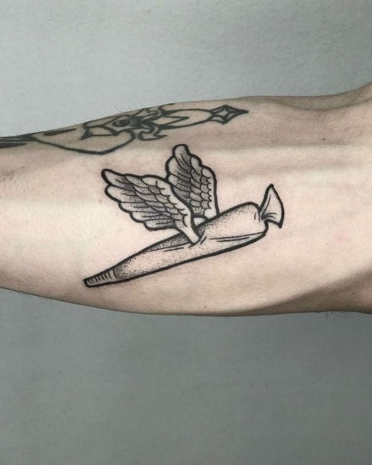 25 Small Tattoos for Guys : Cool Arm, Chest, and Forearm Ideas with Meaning