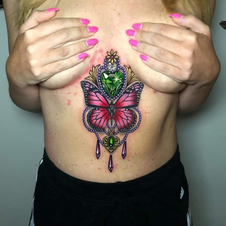 29 Ideas Sternum Tattoo : A Guide to Bold, Feminine & Unique Designs