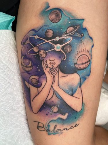 15 Stylish Hip Tattoo Ideas for Women