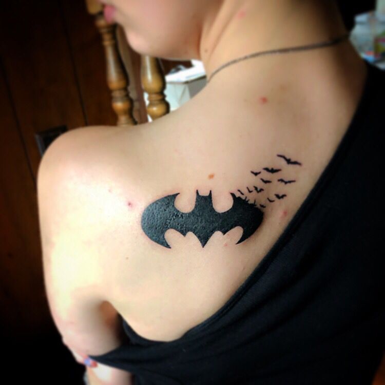 30 Batman Tattoo Ideas: From Minimalist Logos to Gritty Portraits