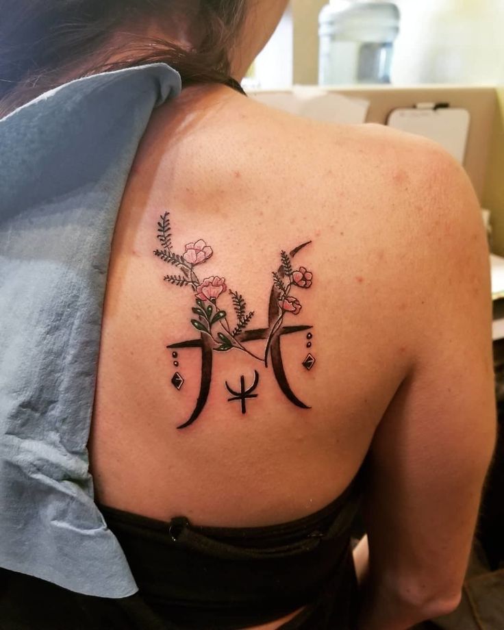 29 Pisces Tattoo Ideas : Unique Designs for Men & Women Ink for Every Style