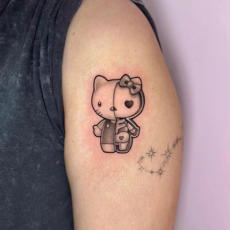 Hello Kitty Tattoo 29 Ideas for Women, Men & Couples Sleeve, Fine Line, Y2K, Cien Pies & More