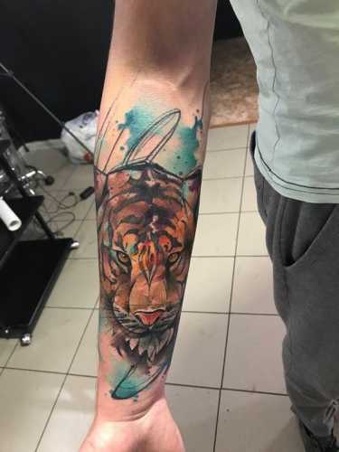 25 Tiger Tattoo on Forearm Ideas
