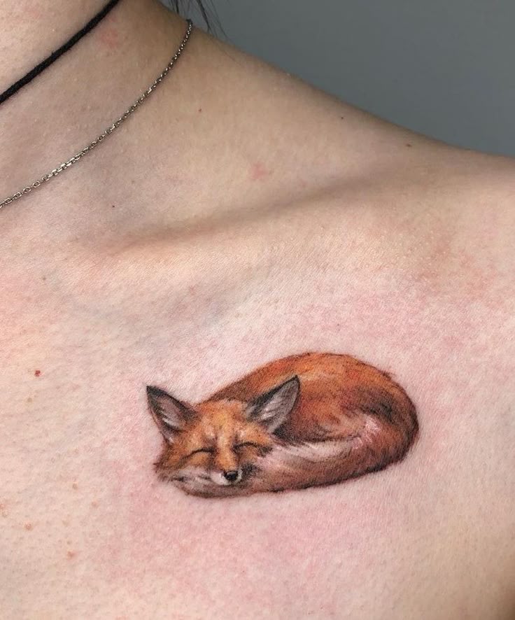 28 Fox Tattoo Ideas with Japanese Kitsune, Minimalist Sketches, Traditional Designs for Men and Women