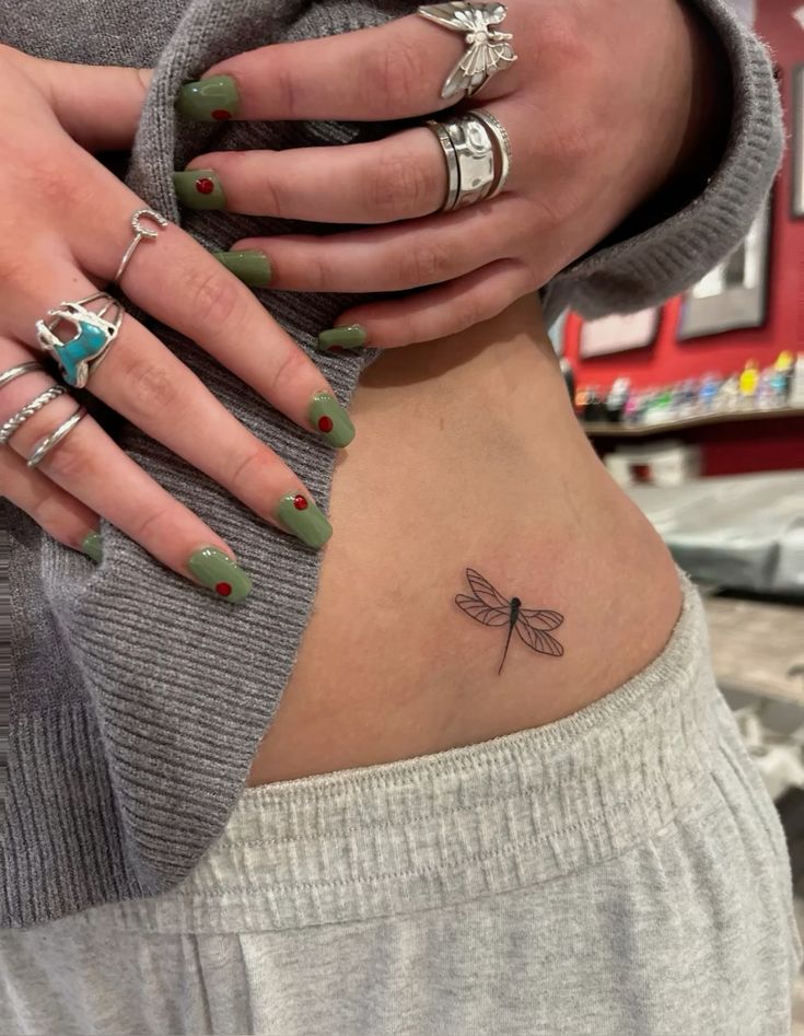 25 Tiny Tattoo Ideas with Meaning for : Strength, Family, Friends, Matching Couple Ink