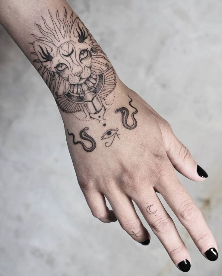 30 Eye of Horus Tattoo Ideas : Design Meaning, Feminine & Men Styles