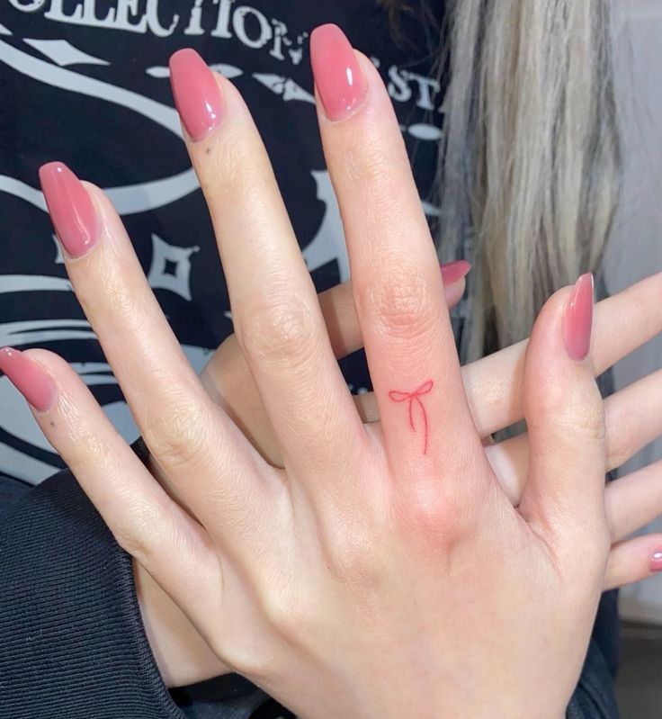 24 Small Baddie Tats : The Ultimate Guide to Edgy & Aesthetic Ink