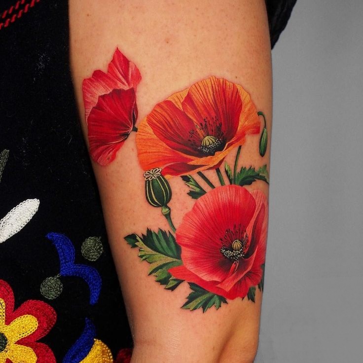 28 Poppy Tattoo Ideas for Women & Men Fine Line, Traditional, Minimalist & Bold Red Floral Designs