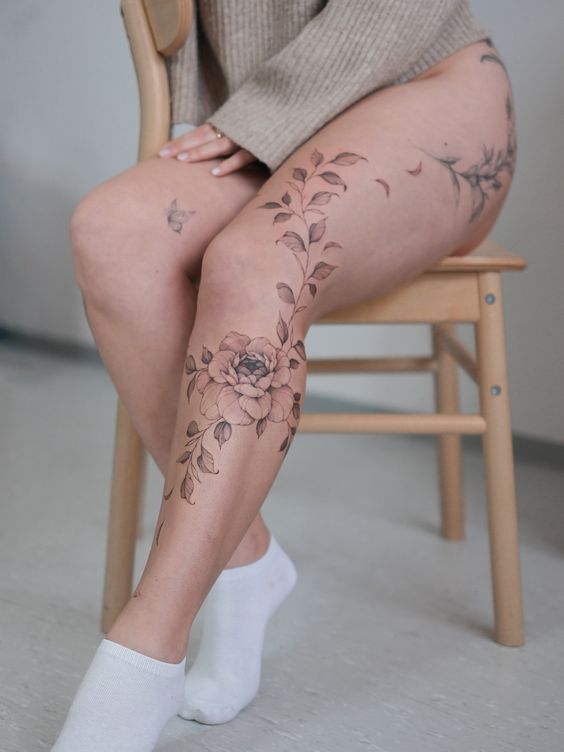 25 Unique Leg Tattoo Ideas for Women: Creativity and Personal Expression