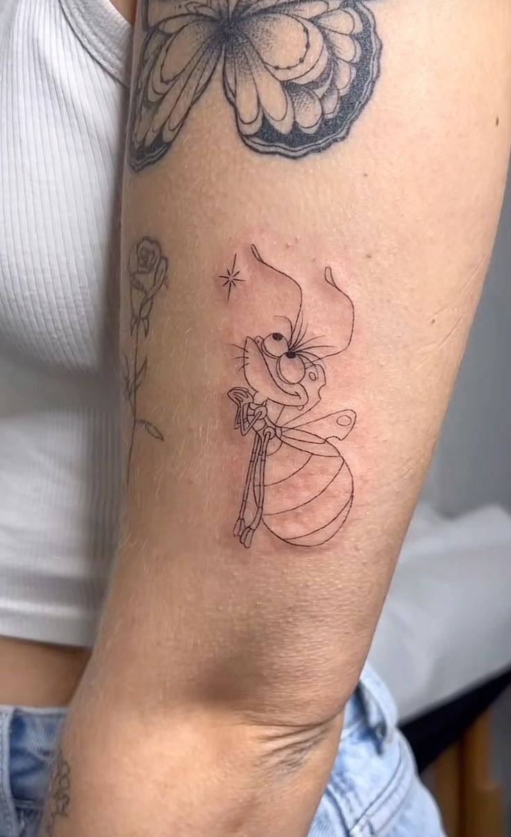 27 Ideas Fine Line Tattoo : Dainty, Bold, and Full of Personality