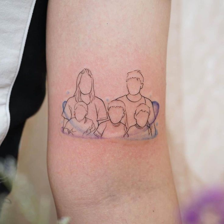Discover 22 Heartwarming Motherhood Tattoos for Celebrate Unbreakable Bonds
