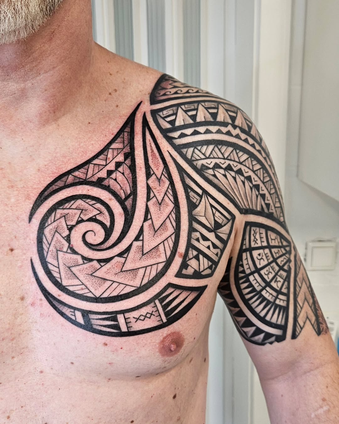 Polynesian Tattoo 26 Ideas Designs for Women and Men, Sleeve, Leg Stencil, Arm Band Styles