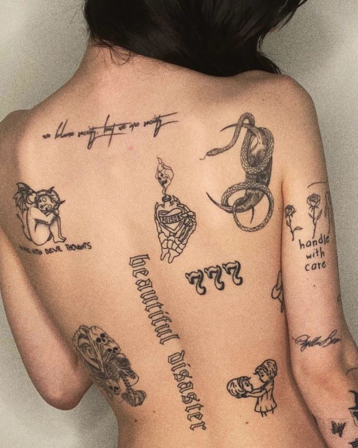 24 Small Baddie Tats : The Ultimate Guide to Edgy & Aesthetic Ink