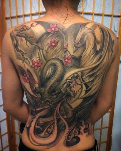 19 Snake Tattoos on Back Ideas for a Striking Look