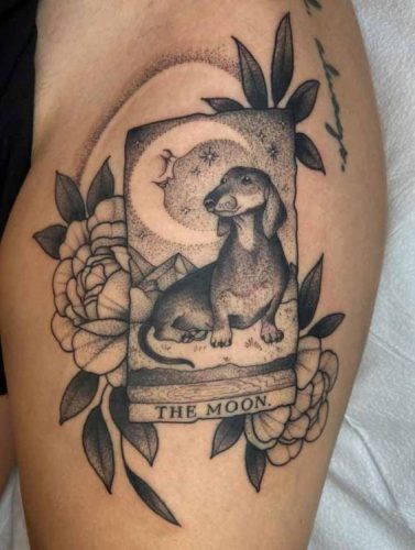 Explore 24 Unique Dachshund Tattoos – Perfect Blend of Style & Sentiment for