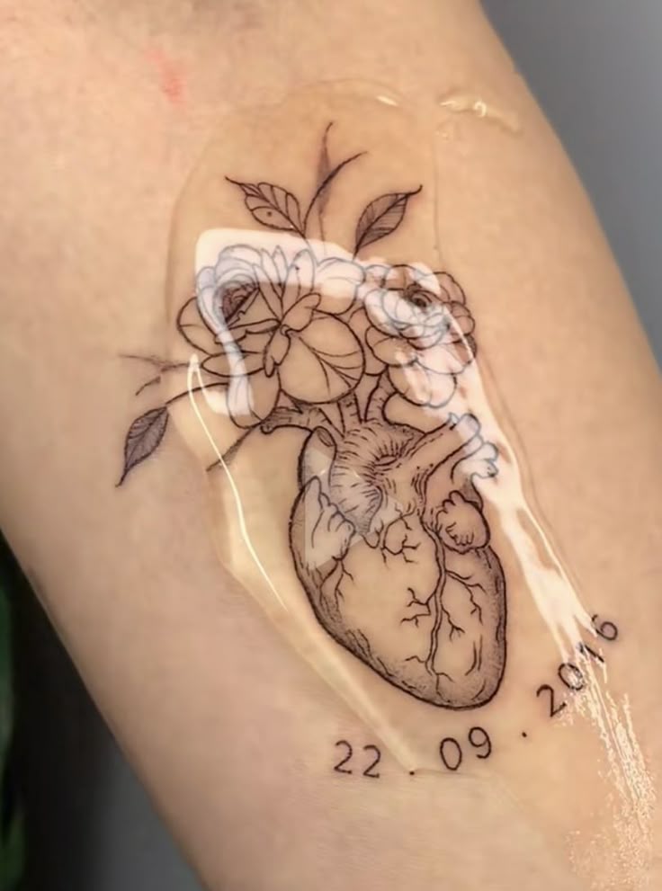 Discover 22 Heartwarming Motherhood Tattoos for Celebrate Unbreakable Bonds