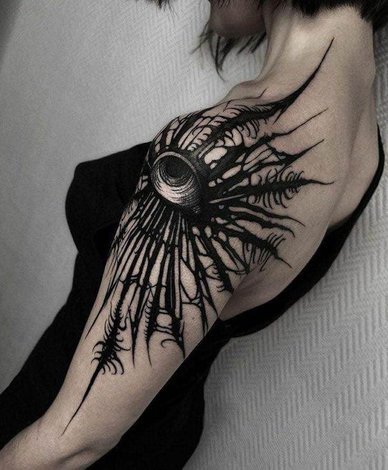 25 Inspiring Shoulder Cap Tattoo Ideas for Men and Women