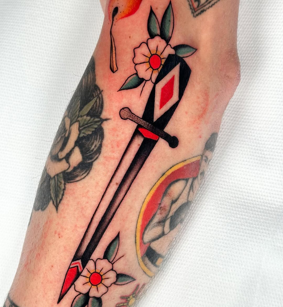 29 Knife Tattoo: Designs, Styles, and Ideas That Cut Deep Into Meaning