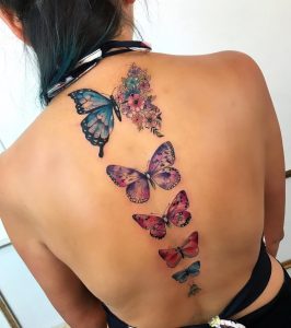 27 Delicate Spine Tattoo Ideas for Women