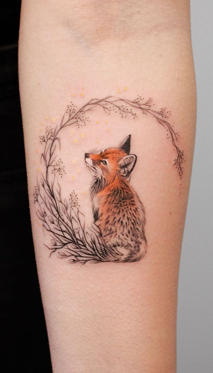 28 Fox Tattoo Ideas with Japanese Kitsune, Minimalist Sketches, Traditional Designs for Men and Women