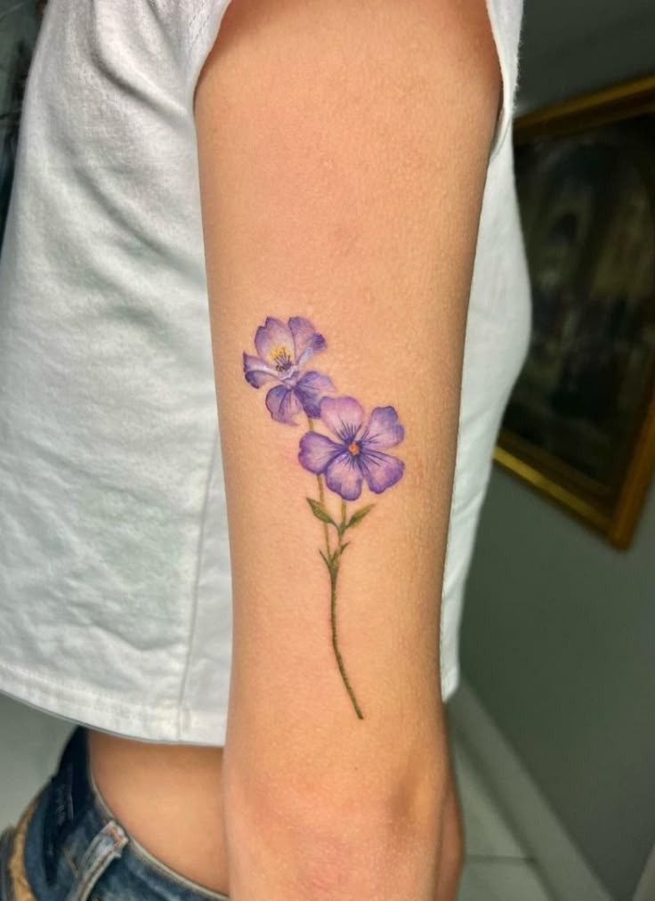 26 February Birth Flower Tattoo: Stunning Designs Inspired by Violets and Iris