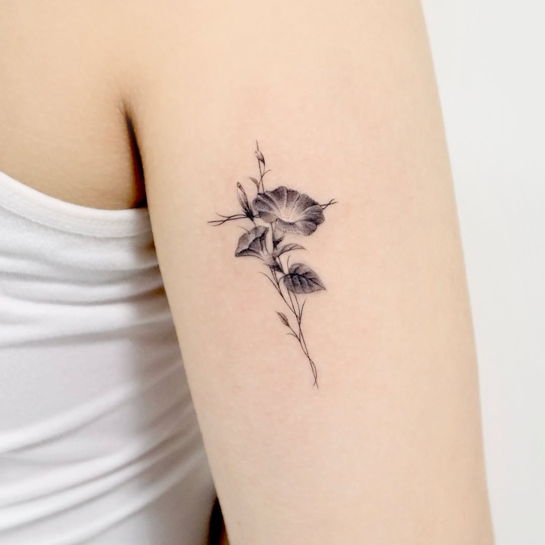 29 Morning Glory Tattoo Ideas: Elegant Vines, Quiet Symbolism, and Wearable Color