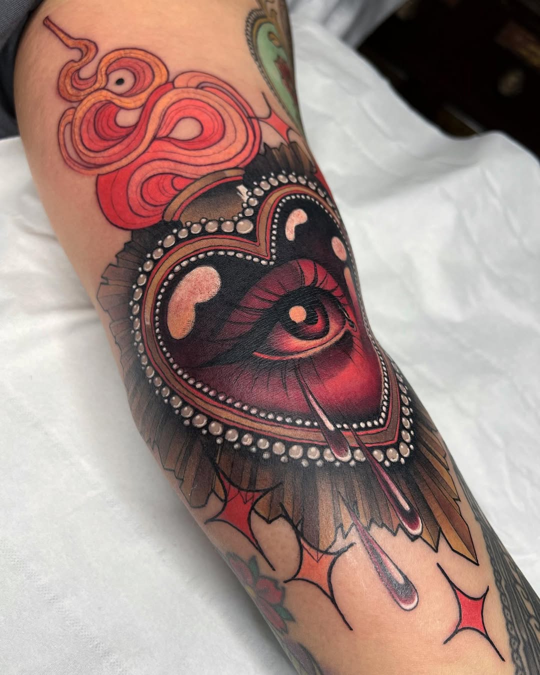 26 Iner Bicep Tattoo Ideas for Men and Ladies – Scheme from Top level Line, Authentication