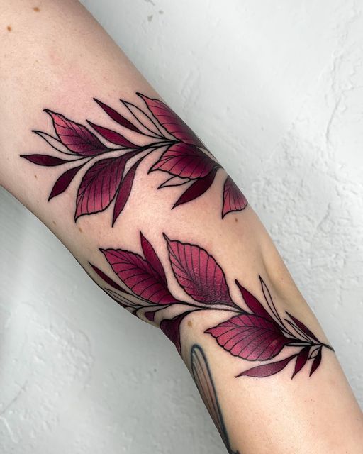 25 Neo Traditional Tattoo Ideas for : Bold Sleeve Art, Black and Grey Designs
