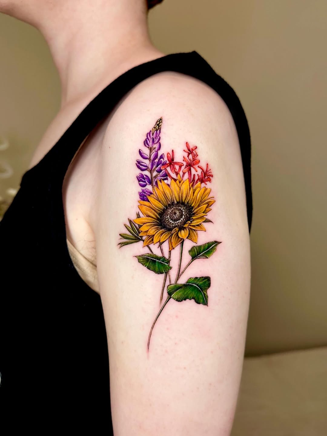 26 January Birth Flower Tattoo Ideas: Stunning Carnation and Snowdrop Designs