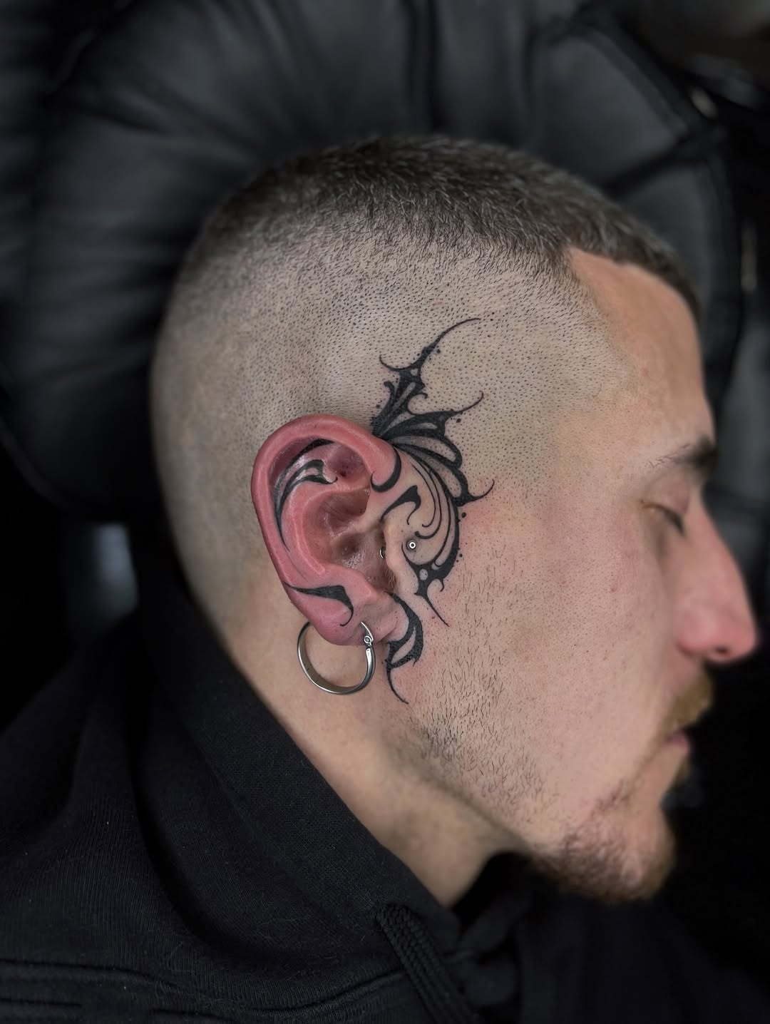 28 Ear Tattoo Ideas for Women and Men with Piercings Inner, Behind, Side, Fine Line, Flowers, Mandala, Moon, Rose, Cross, Stars, Spider Web