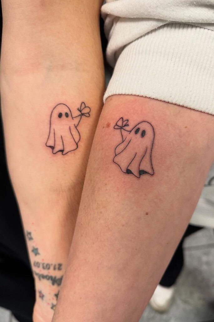 25 Sister Tattoo Designs for 2, 3 or 4 Sisters  Unique Meaningful Fine Line &#038; Minimalist Designs