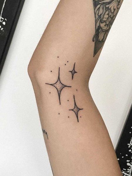 Explore 18 Stunning Geometric Star Tattoo Designs for : Unique Patterns, Bold Ideas, and Creative Sleeve Options