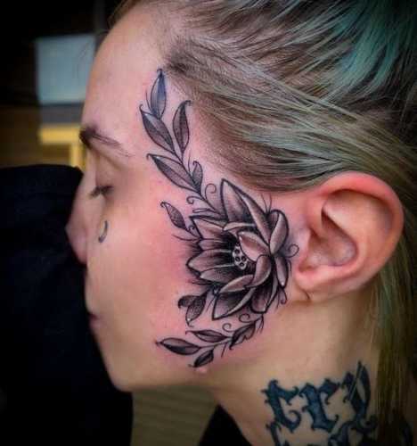 19 Side Face Tattoo Ideas for Women