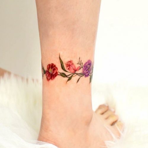 22 Colorful Tattoo Ideas for Women