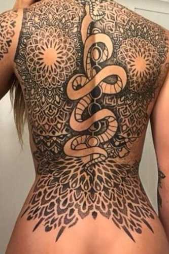 30 Exploring the World of Snake Tattoo Art