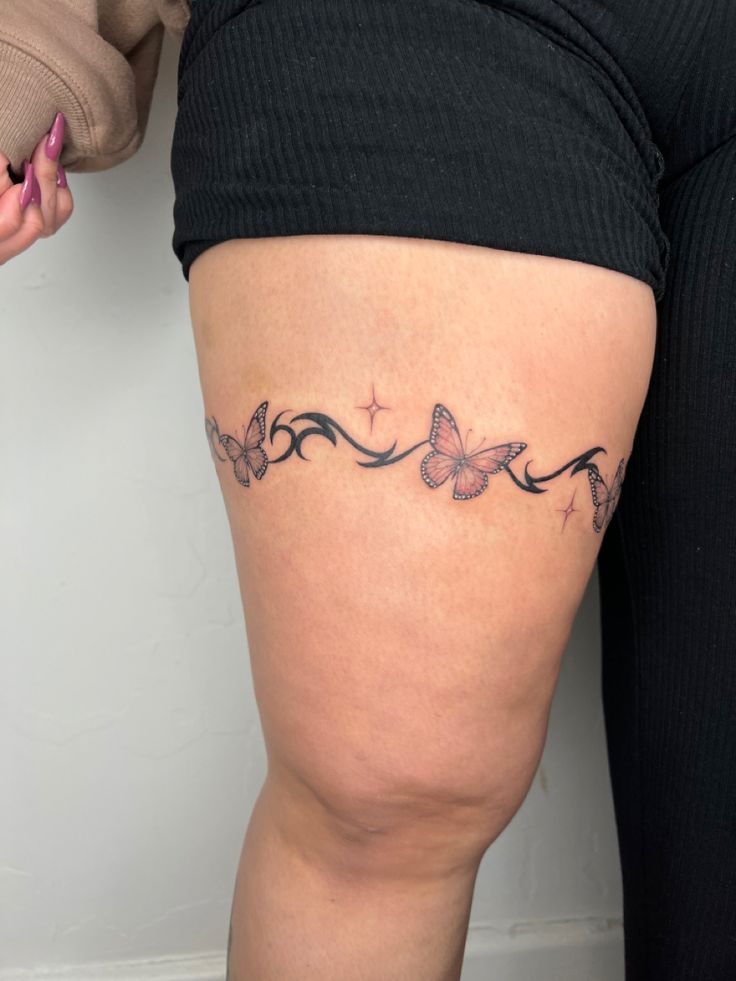 25 Thigh Tattoos Ideas : The Most Striking Designs to Inspire Your Next Ink