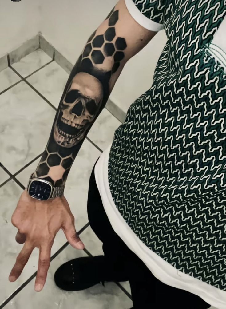 29 Forearm Tattoo Men Sleeve : Unique Stencil Ideas, Meaningful Designs, Japanese Dragon