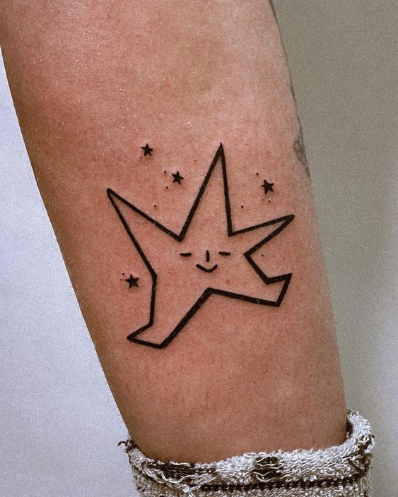 Explore 18 Stunning Geometric Star Tattoo Designs for : Unique Patterns, Bold Ideas, and Creative Sleeve Options