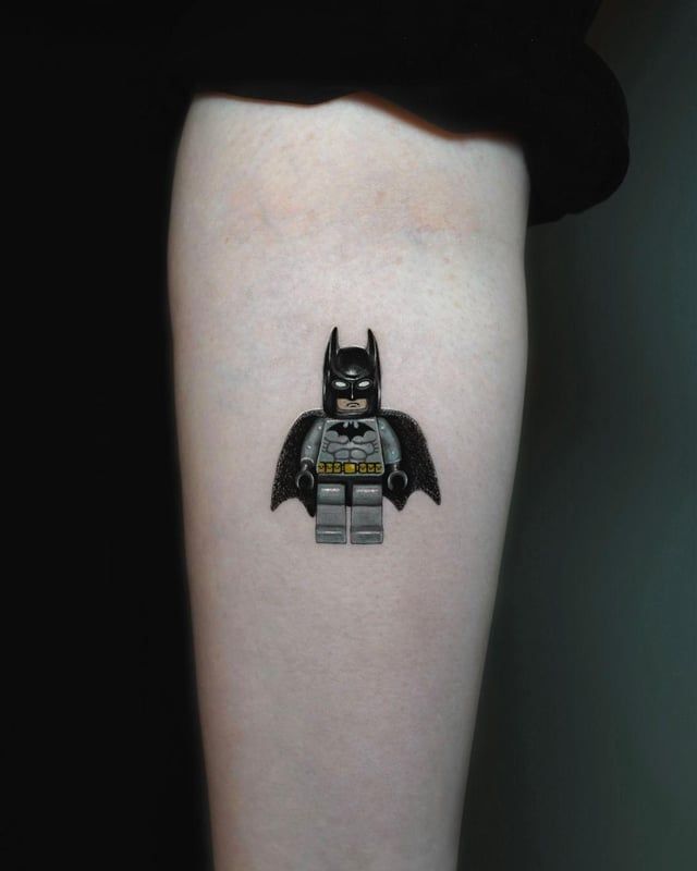30 Batman Tattoo Ideas: From Minimalist Logos to Gritty Portraits