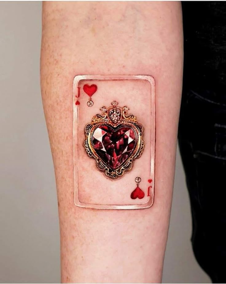28 Heart Tattoo Designs Full of Meaning and Style