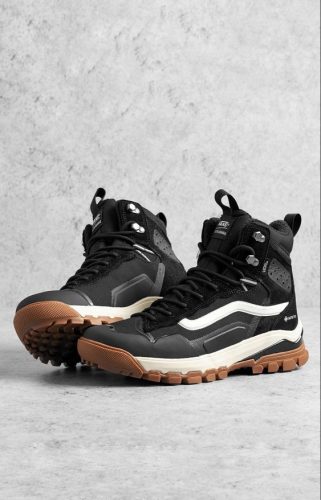 18 Men’s Sneakers with Boot Soles : Merging Rugged Utility & Urban Style in Footwear