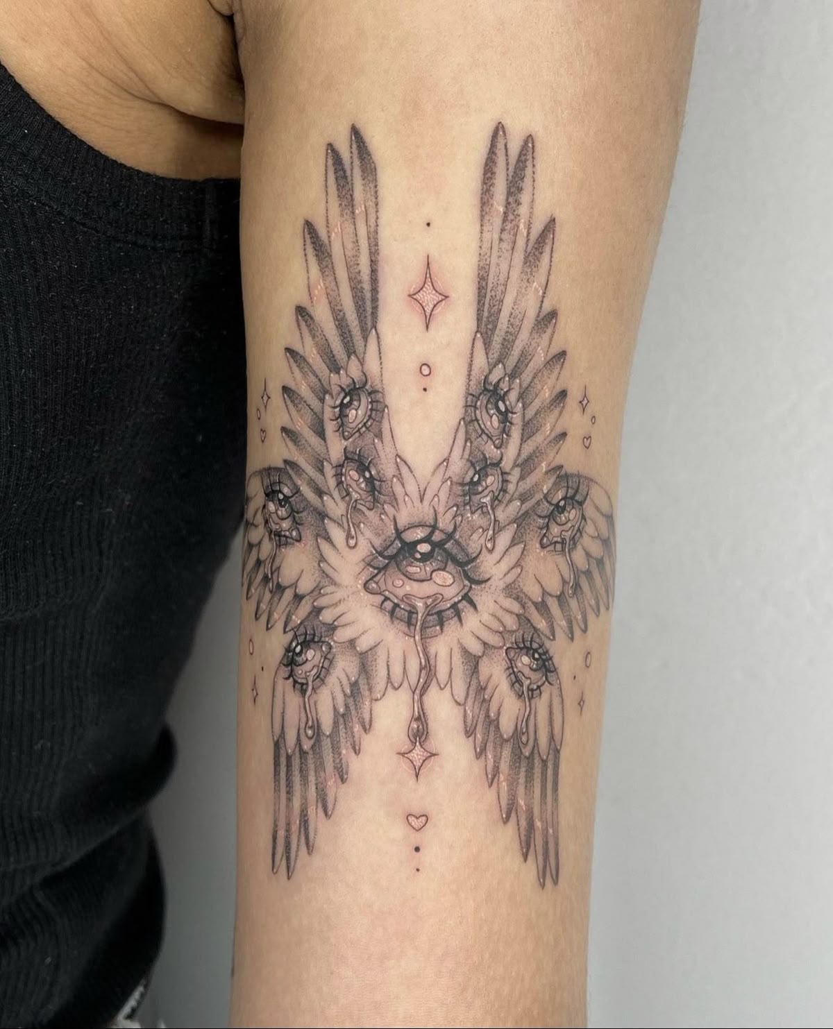 28 Seraphim Tattoo Ideas: Sacred Wings, Watchful Eyes, and Sharp Lines