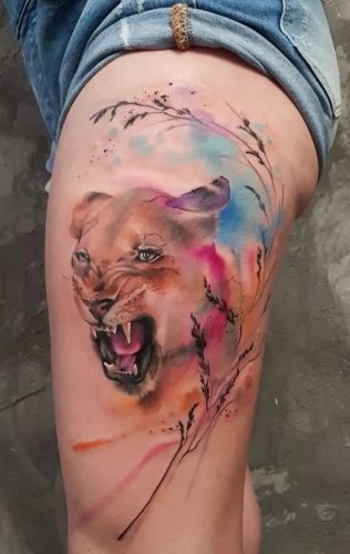 Leg Lion Tattoo: 22 Dynamic Designs for a Daring Look