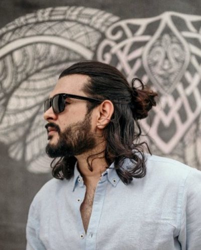 15 Trending Men’s Shoulder Length Hairstyles for : Curly, Braided, Undercut Styles