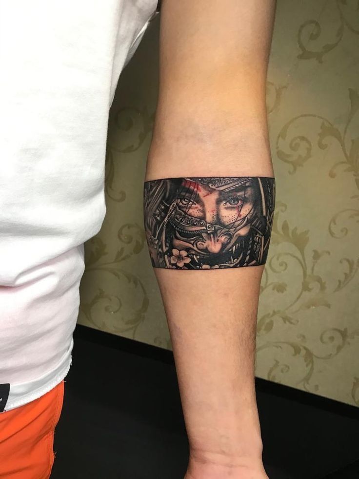 25 Band Tattoo Ideas : Bold Designs for Men and Women, Traditional and Modern Stencil Styles