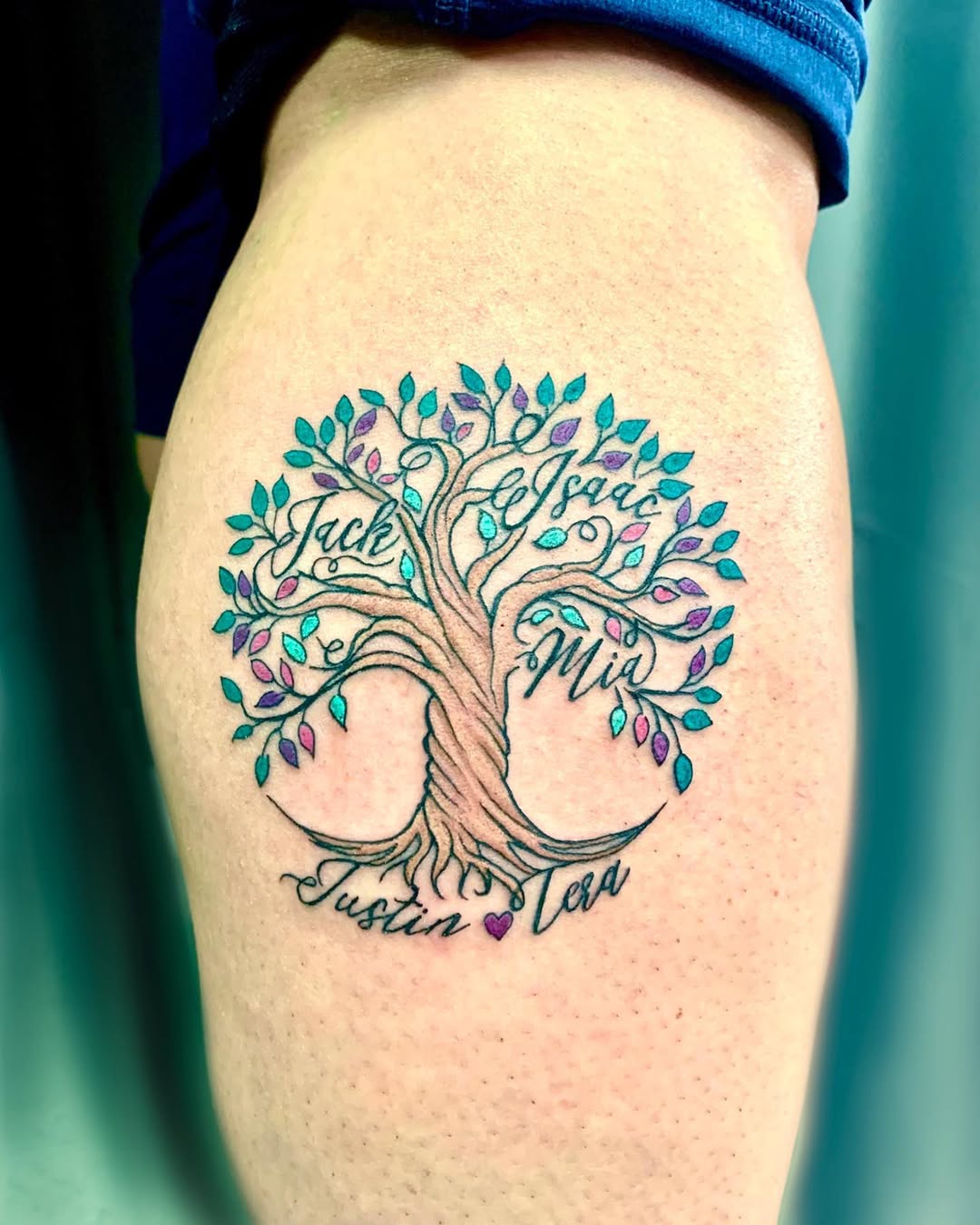 28 Family Tree Tattoo Designs Full of Meaning and Inspiration