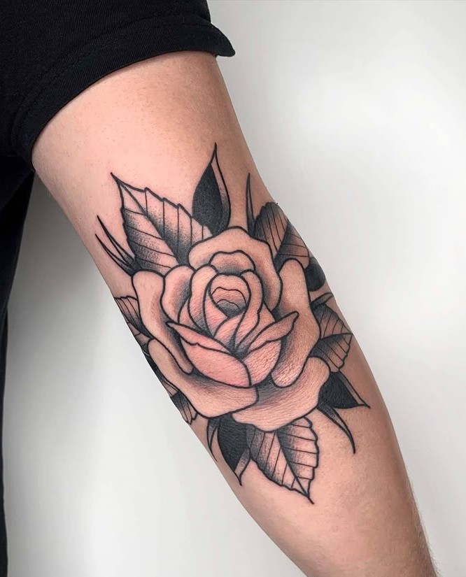 25 Unique Rose Tattoo Ideas for Men and Women with Traditional, Realistic, and Fine Line Design