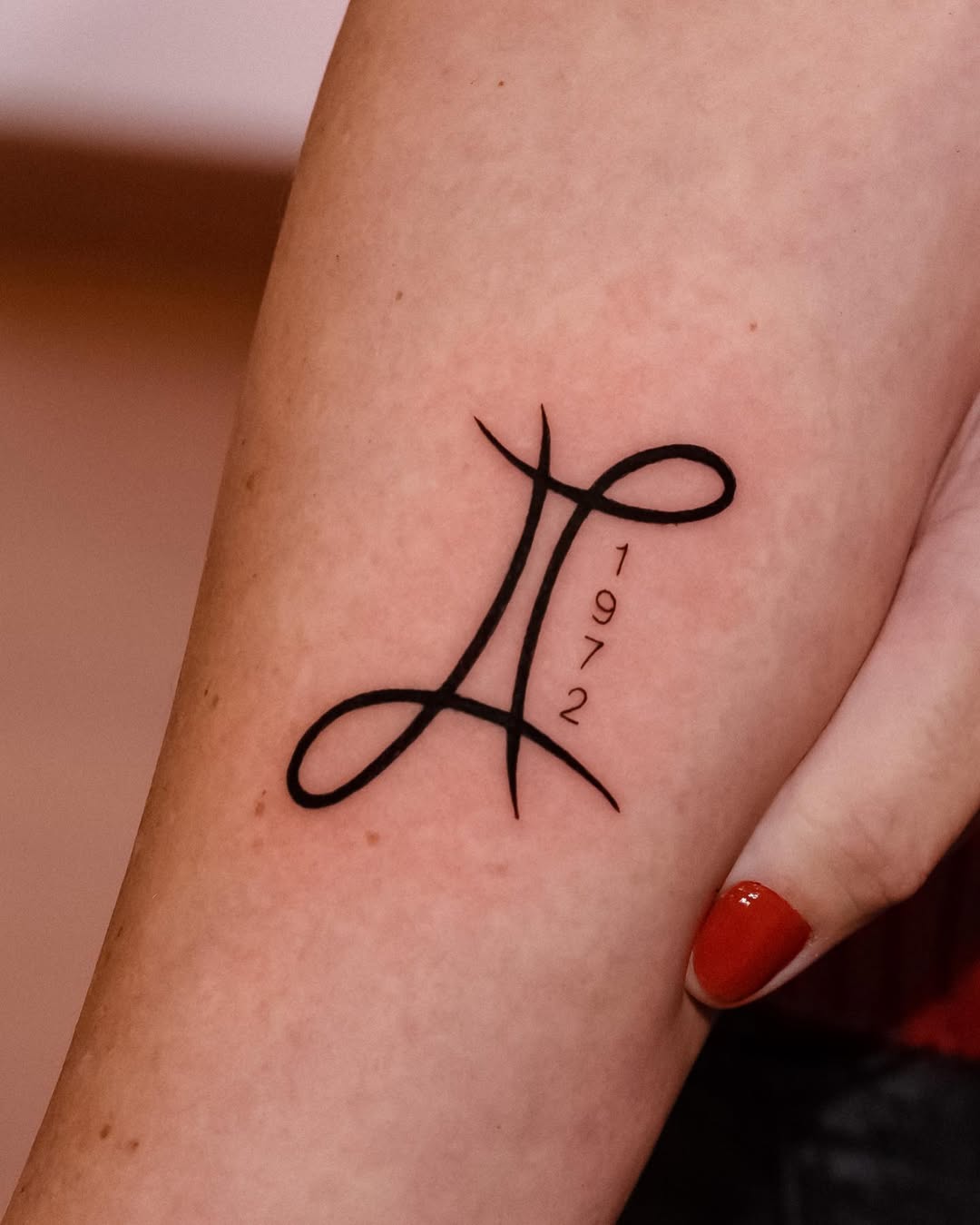 30 Gemini Tattoo Designs Full of Meaning and Style