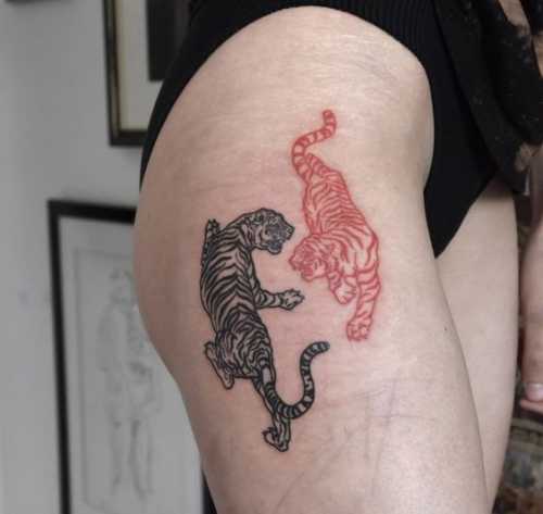 25 Tiger Tattoo on Thigh Ideas